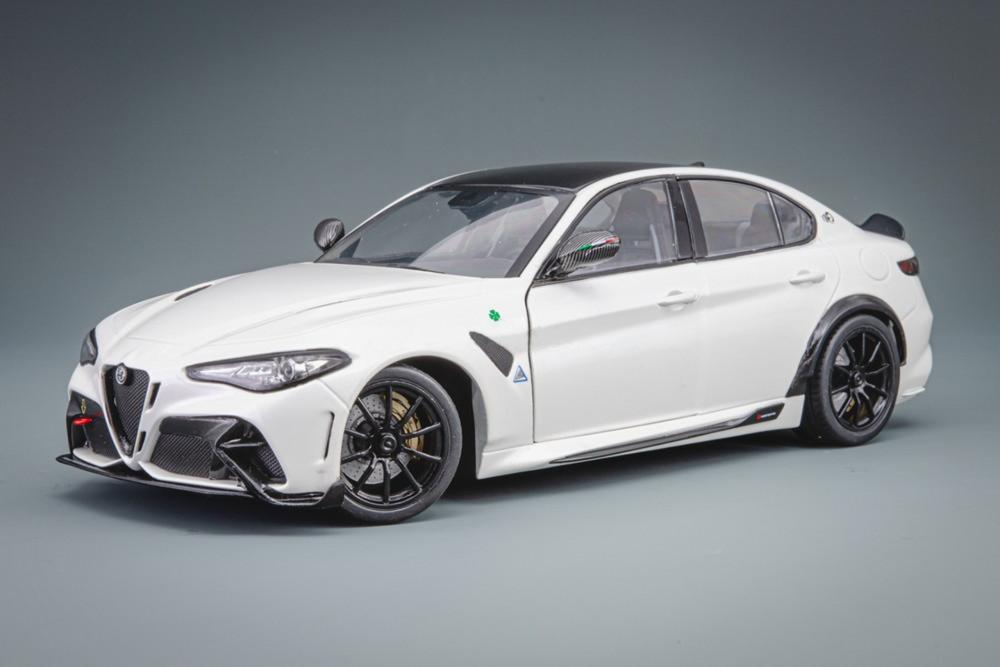 楽天市場】ミニカー 1/18 アルファロメオ ジュリア GTA ソリド SOLIDO