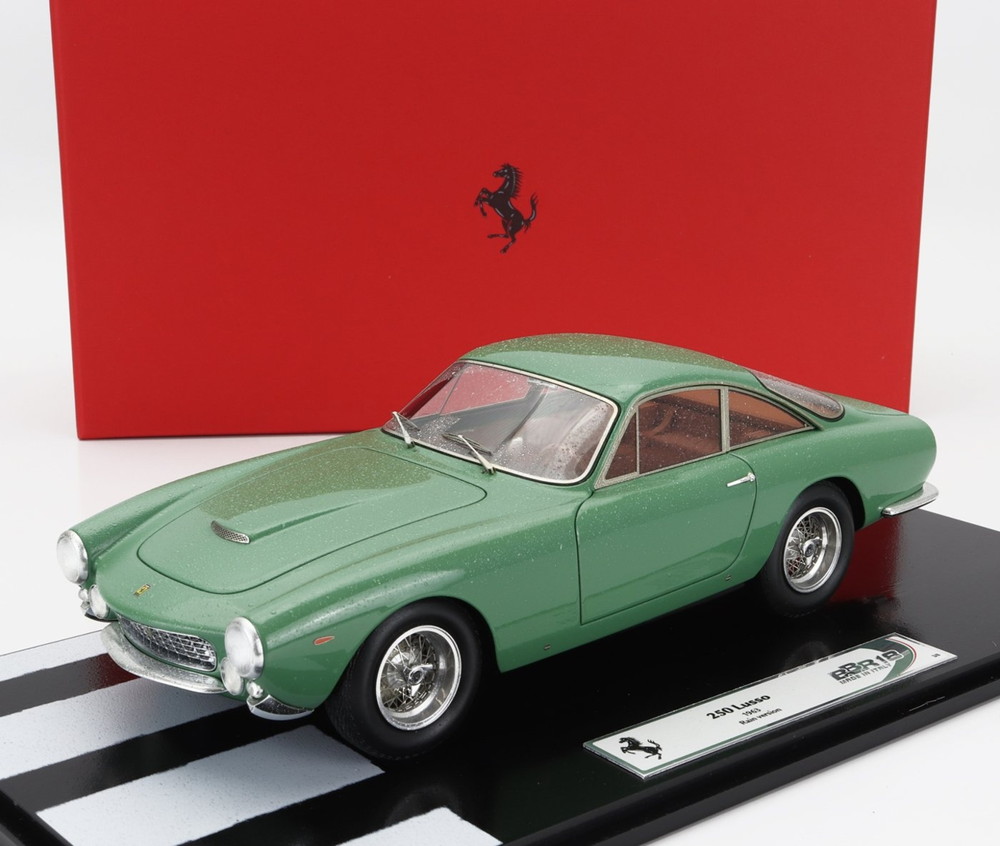 FERRARI 250 LUSSO COUPE 降雨操作手順 1963 つや消し緑であること/ BBR 1/18 8台制限事項ミニカー