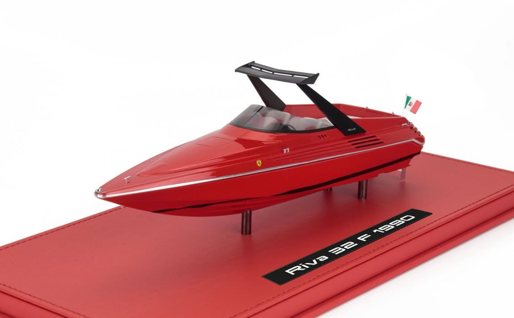 RIVA 32 FERRARI 1990 2xV8発動機 780CV 赤いこと/ Kess-Model 1/43 ミニカー