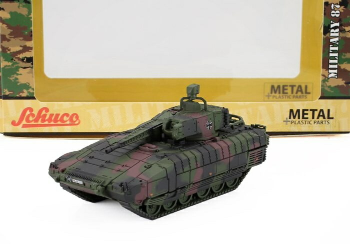 TANK PUMA ドイツ軍 1945 ミリタリーカモフラージュ / Schuco 1/87 ミニカー
