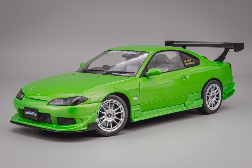 楽天市場】ミニカー 1/18 日産 シルビア S15 Spec-Rエアロ 1999