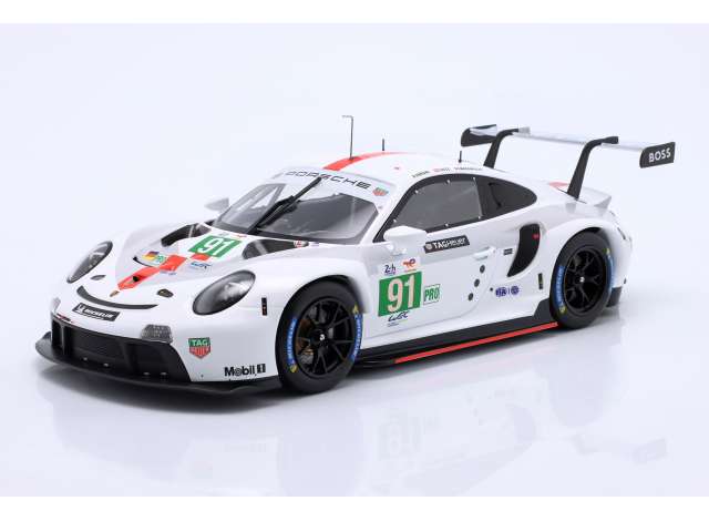 2022 ポルシェ 911 RSR #91 ル・マン 24時間 LMGTE Proクラス 優勝車 / IXO 1/18 ミニカー