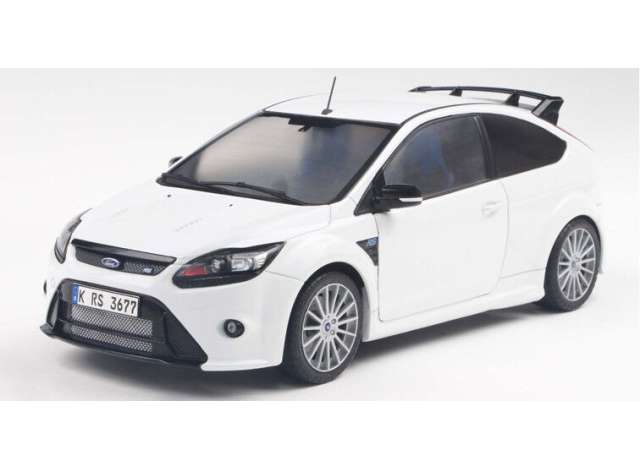 2009 フォード フォーカス RS MK2 RSプラス ホワイト Ford Focus / SOLIDO 1/18 ミニカー
