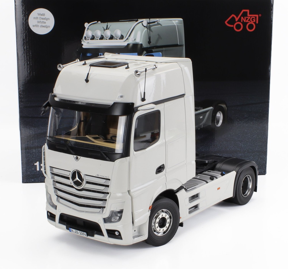 MERCEDES BENZ ACTROS L 1863 GIGASPACE 4x2 トラクター トラック 2軸 2023 ホワイト / NZG 1/18 ミニカー