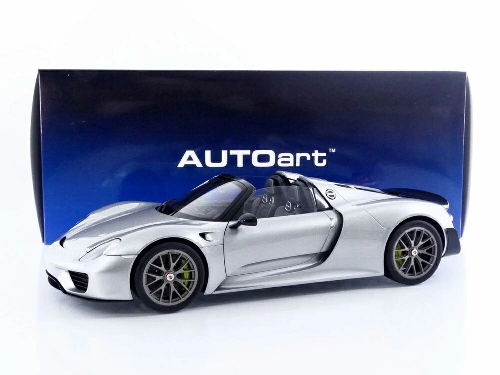 PORSCHE 918 Spyder Weissach Package 2013 ポルシェ スパイダー / AUTOart 1/12 ミニカー