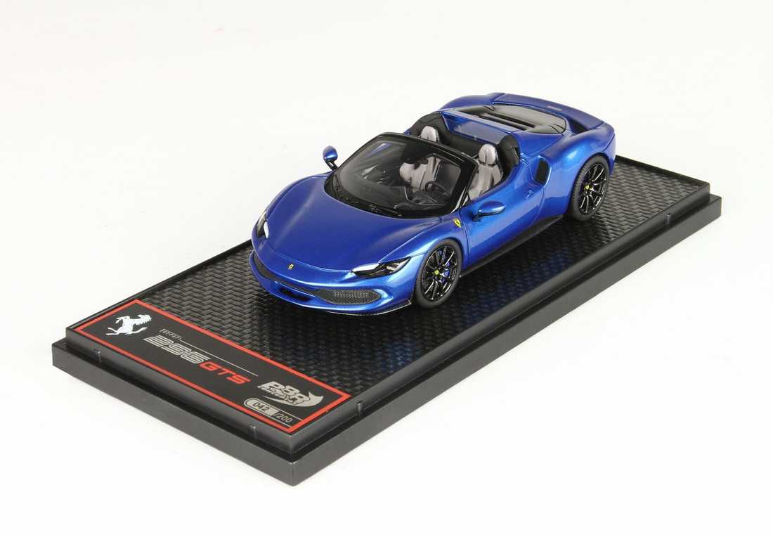 【取っておく】Ferrariフェラーリ 296 GTS Blue corsa 押さえる200台 / BBR 1/43 ミニカー