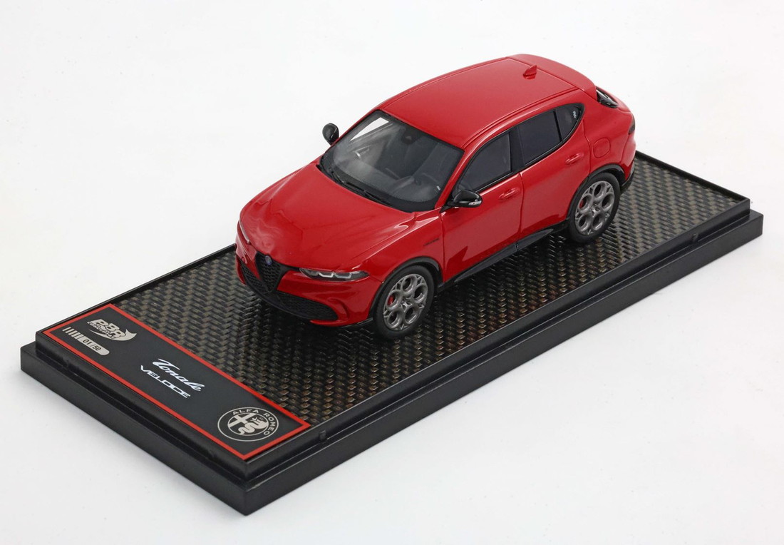 【取っておく】Alfa Romeoアルファロメオ Tonale Veloce Rosso Alfa 押さえる50台 / BBR 1/43 ミニカー