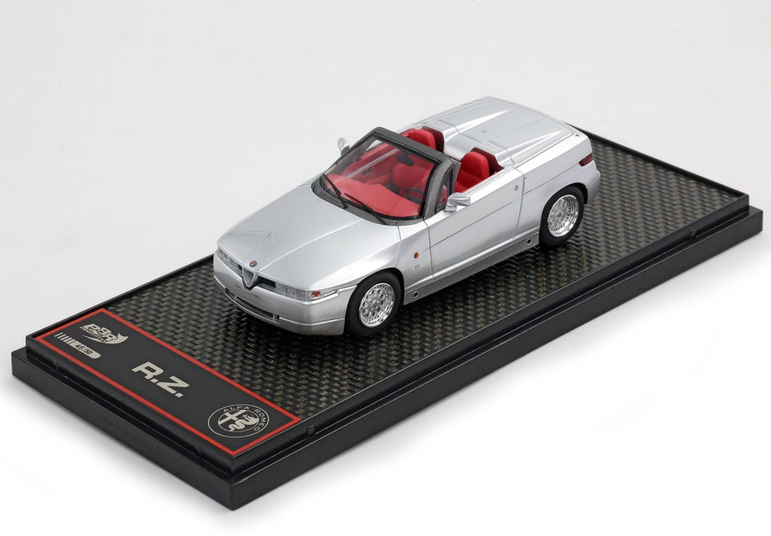 【取っておく】Alfa Romeoアルファロメオ RZ Roadster Silver 押さえる50台 / BBR 1/43 ミニカー