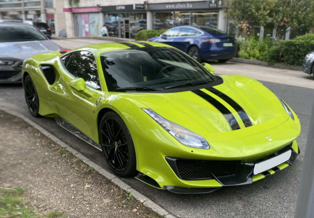 【取って置く】Ferrariフェラーリ 488 PISTA Verde Germoglio / BBR 1/18 ミニカー