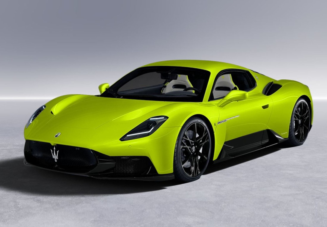 【予約】Maseratiマセラティ MCPura Hypergreen / BBR 1/18 ミニカー