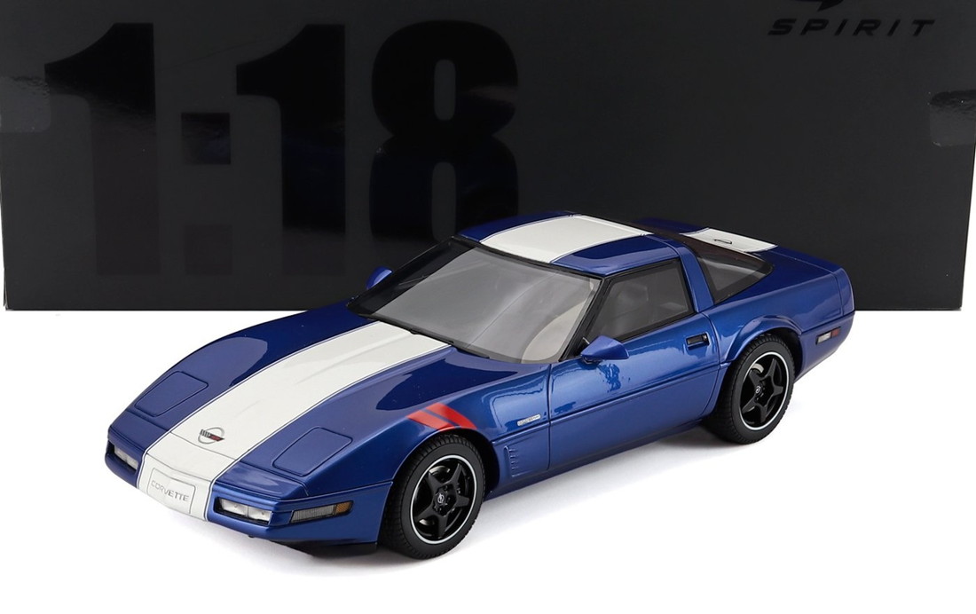Chevroletシボレー コルベット C4 クーペ 1996 青色 白いこと / GT-SPIRIT 1/18 ミニカー