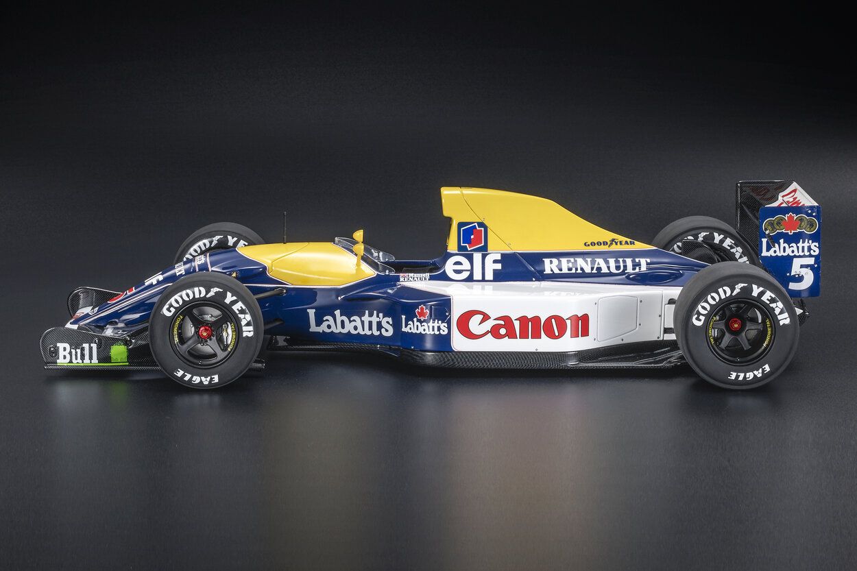 楽天市場】ミニチャンプス 1/18 ウィリアムズ ルノー FW14B 1992