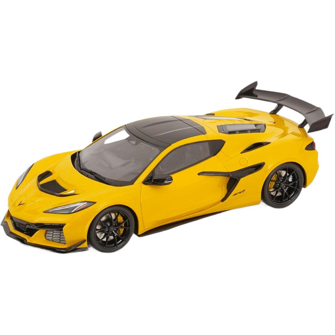 Chevroletシボレー Corvetteコルベット C8 ZR1 Competition yellowコンペティションイエロー 限定999pcs / GT SPIRIT 1/18 ミニカー