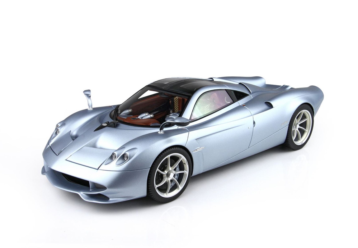 【取っておく】Paganiパガーニ Huayra Codalunga Azzurro Sardegna Matt / BBR 1/43 ミニカー