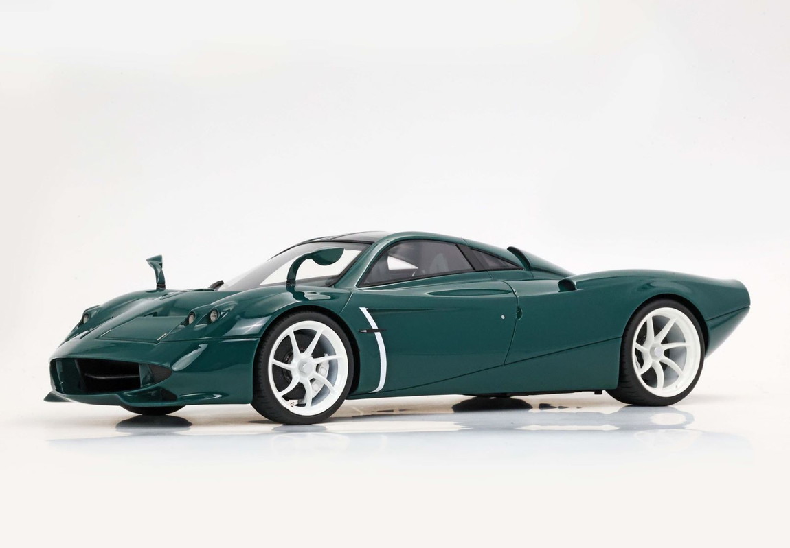 【取っておく】Paganiパガーニ Huayra Codalunga British Racing Green white rims / BBR 1/43 ミニカー