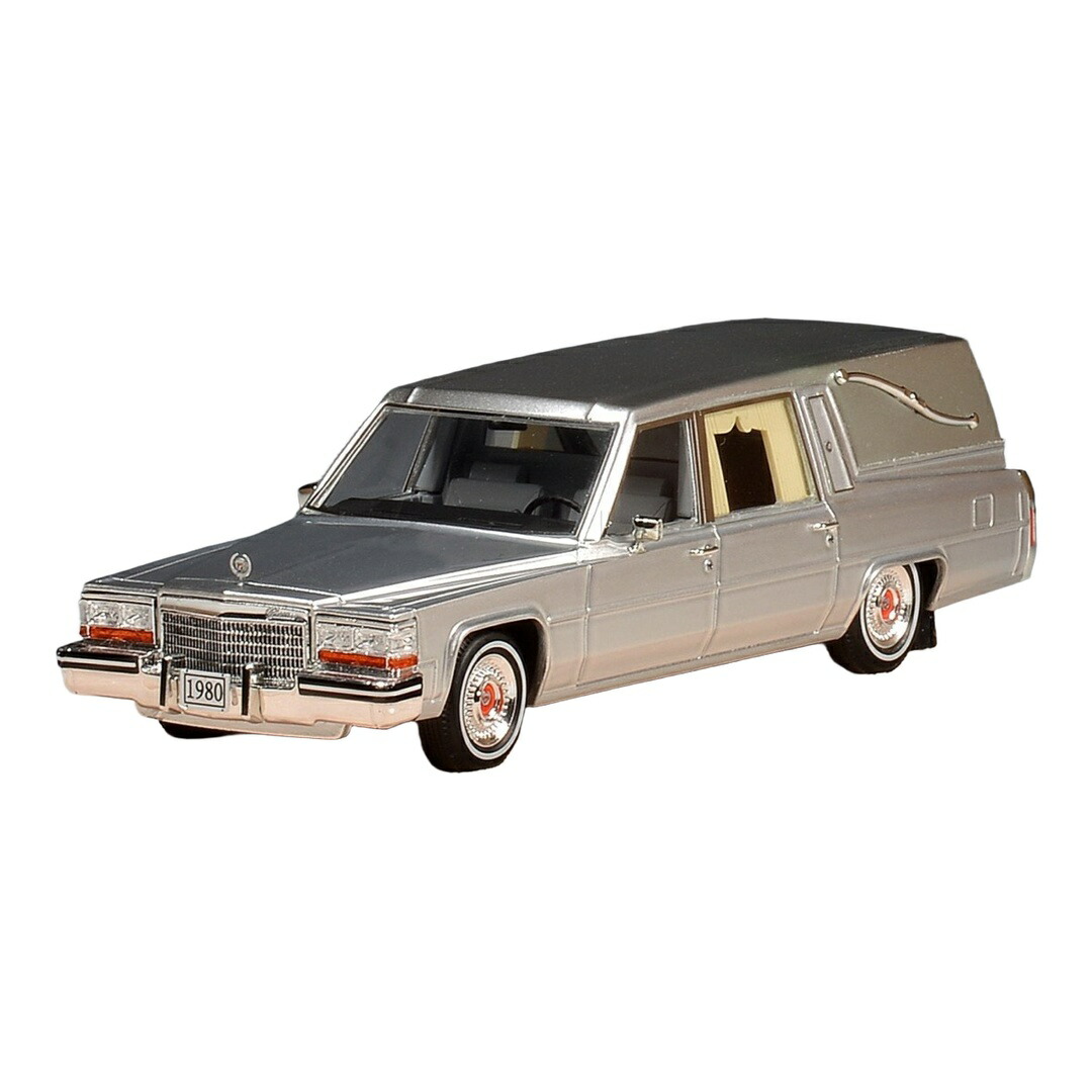 【取っておく】2026年発売予定を組む Cadillacキャデラック Superior 1980 霊柩車 しろがね色 / STAMP-MODELS 1/43 ミニカー