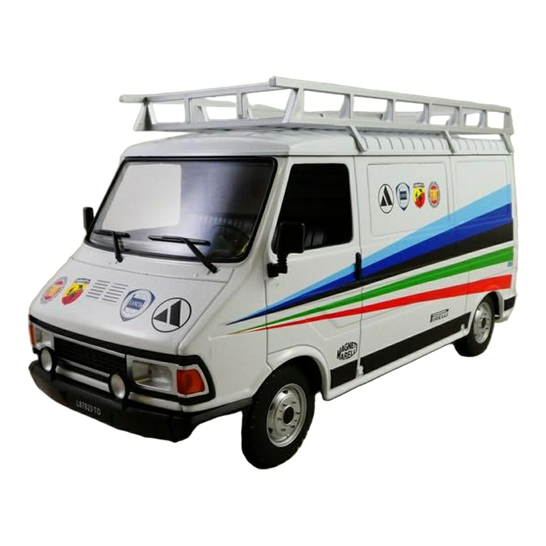 Fiatフィアット 242 1980 ホワイト / JADA 1/18 ミニカー|ラストホビー