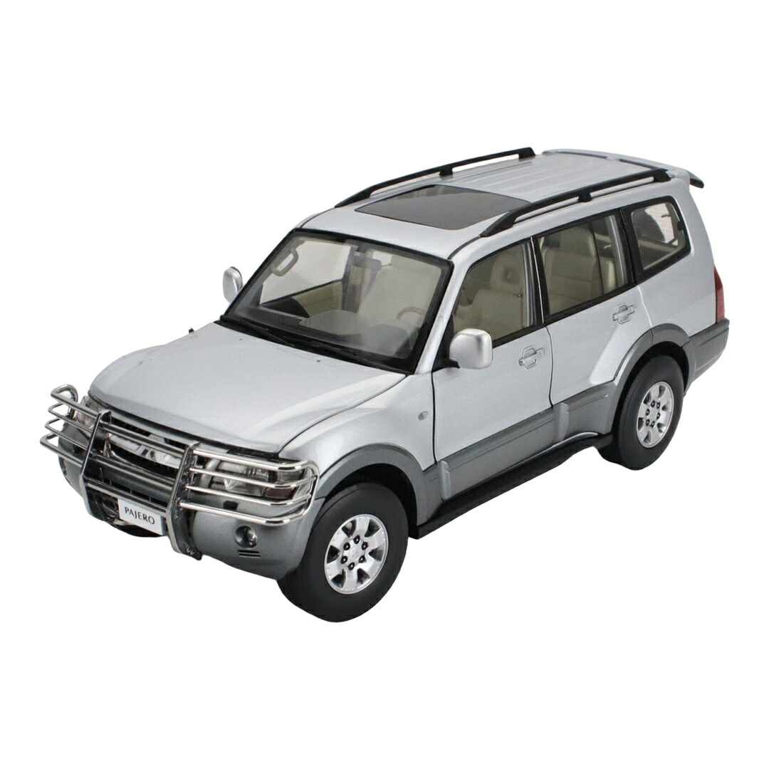 Mitsubishi三菱 Pajeroパジェロ 3.5L V6 V73 2006 シルバーグレー / Sun Star 1/18 ミニカー|ラストホビー