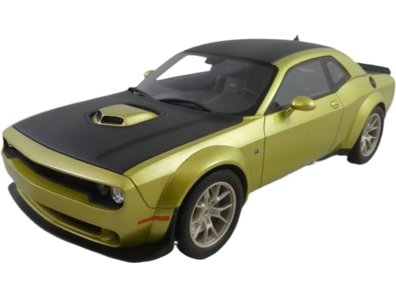 Dodge Challenger Widebody 50TH/ GT SPIRIT 1/18 ミニカー