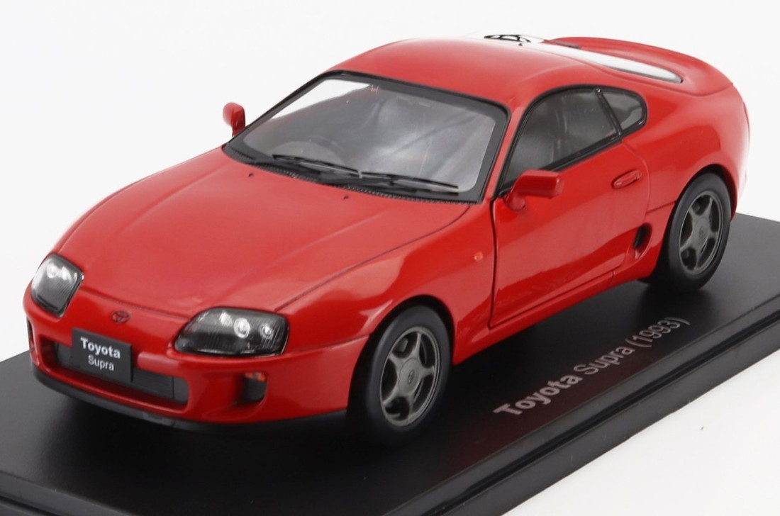 TOYOTAトヨタ スープラ 1993 赤いこと HACHETTE-JAPANESE-CAR-COLLECTION / EDICOLA 1/24 ミニカー 乗り物のおもちゃ-車
