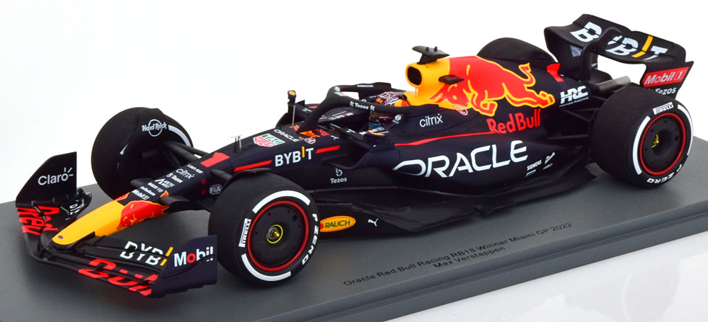 Red Bull Racing RB18 勝ちえる GPマイアミ 分野はやりっ子 Verstappen 2022 入れもの付き添い人/ Spark 1/18 ミニカー