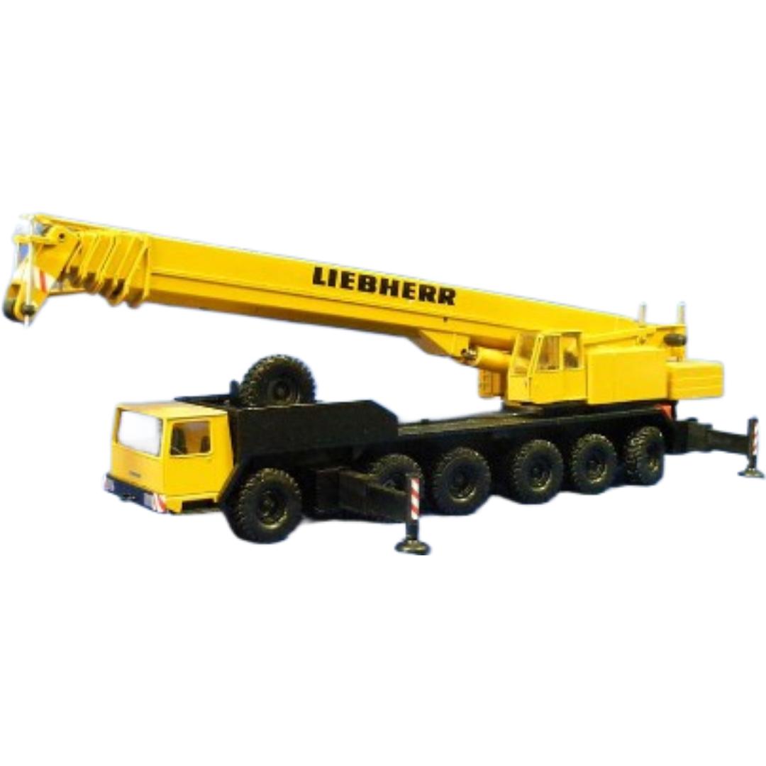 新品 クローラークレーン模型 プラモデル大型600t リープヘル 新品