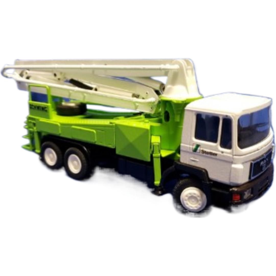 MAN Schwing 32XL コンクリートポンプ / CONRAD 1/50 建設機械模型 工事車両|ラストホビー
