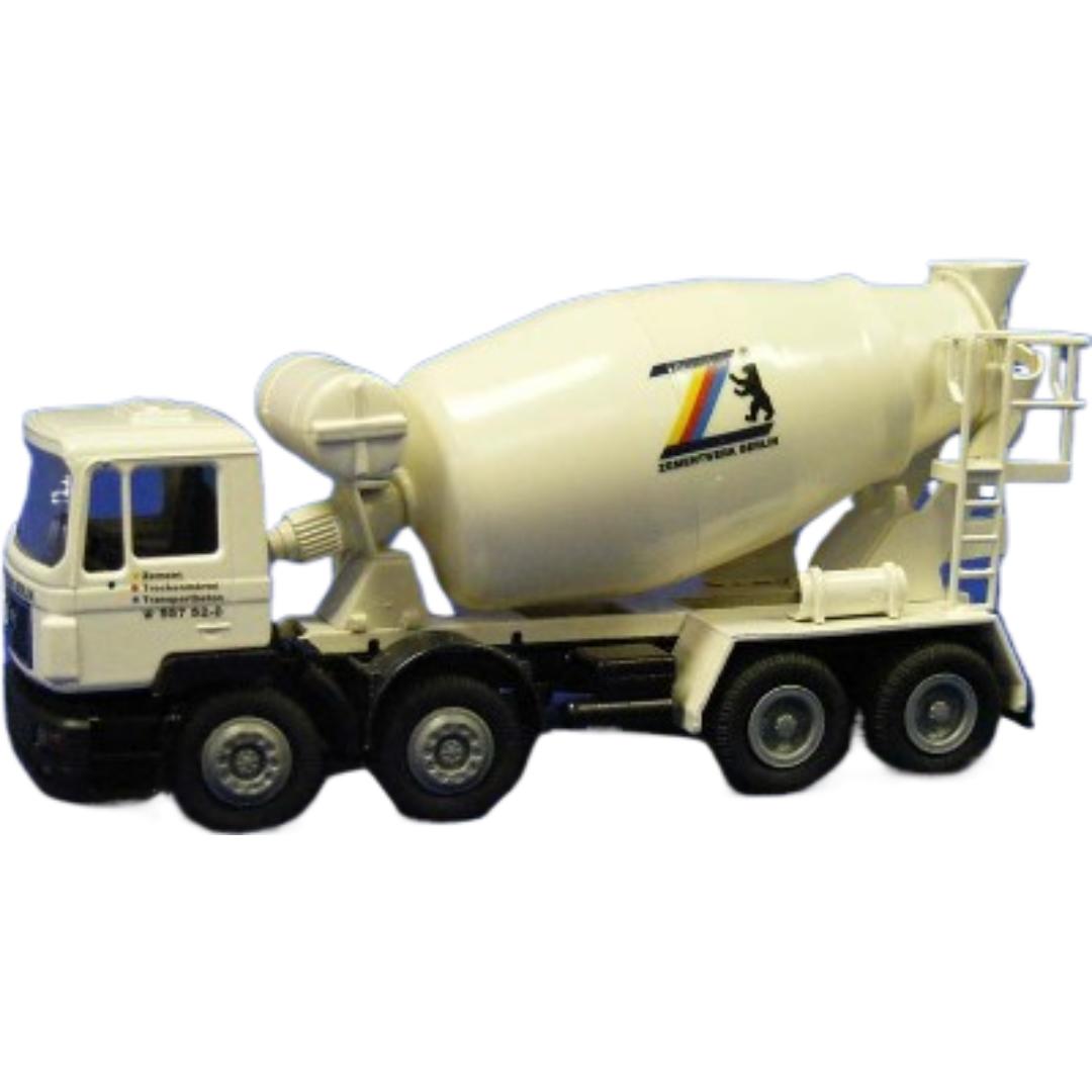 MAN 4軸 セメントミキサー Zementwerk Berlin / CONRAD 1/50 建設機械模型 工事車両｜ラストホビー