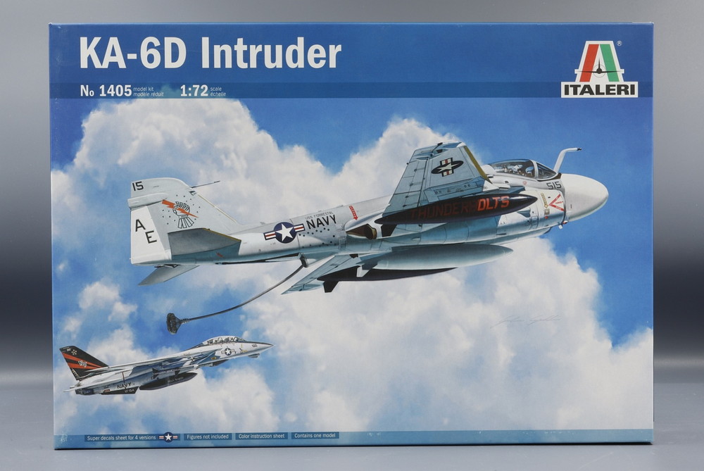 KA-6D イントルーダー モデルキット/ ITALERI 1/72 模型 プラモデル