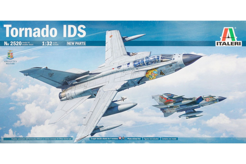 トーネード IDS 40周年祝する 模範例一揃いの道具/ ITALERI 1/32  ひな形 プラモデル