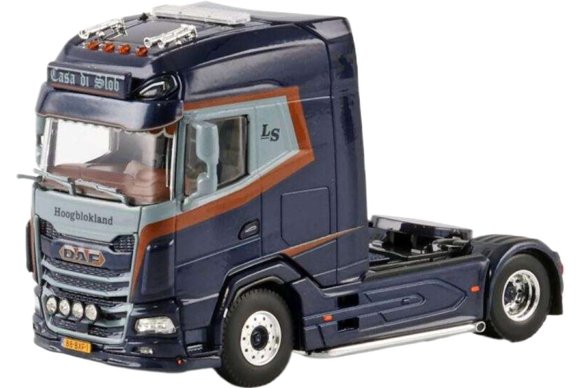 DAF XG+ 4x2  貨物自動車 / WSI 1/50 作り上げる機械類ひな形 工事鉄道車両