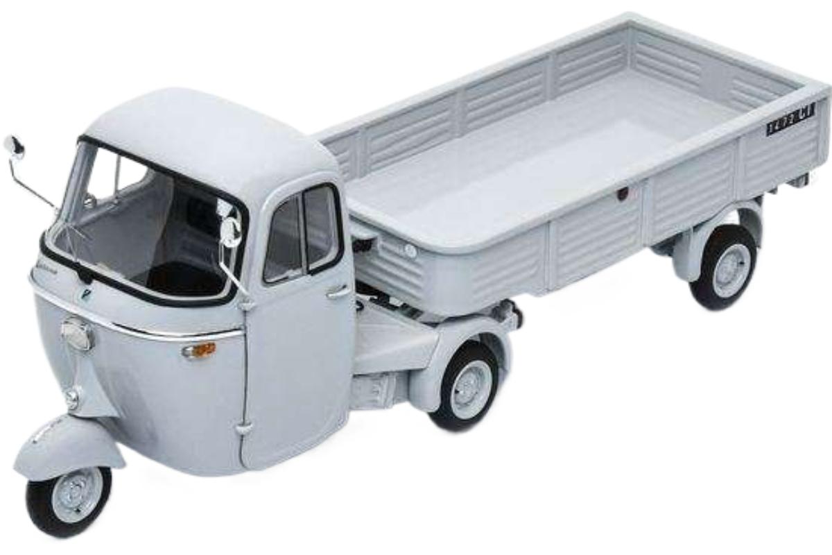 Vespa Pantero ソリッドグレー 450056900 / Schuco 1/18 ミニカー