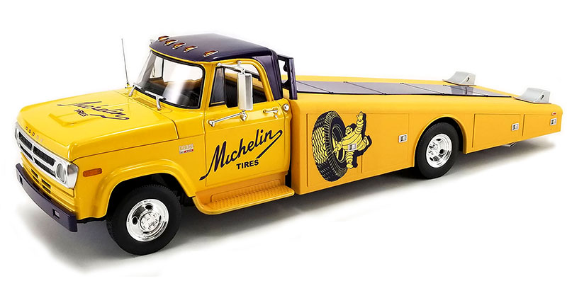 Michelin 1970 Dodge D 300 照明ランプ貨物自動車 ミニカー / ACME 1/18