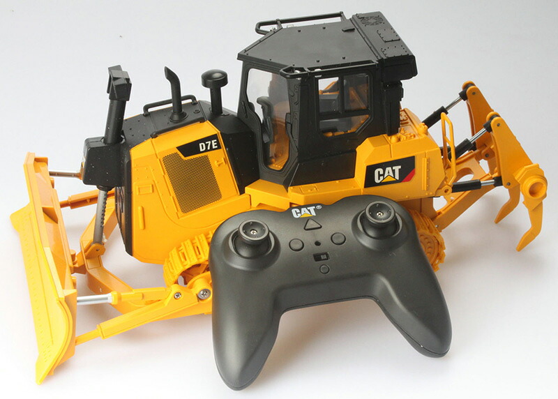 Caterpillarキャタピラー D7E Radio Control Track Type Tractorトラクター R/C / Diecast Masters 1/24 建設機械 模型｜ラストホビー