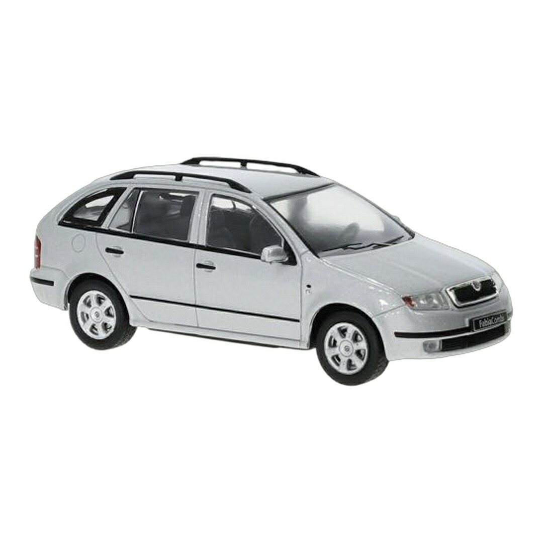 シュコダ ファビア 2000 シルバー 乗用車 / IXO 1/43 ミニカー