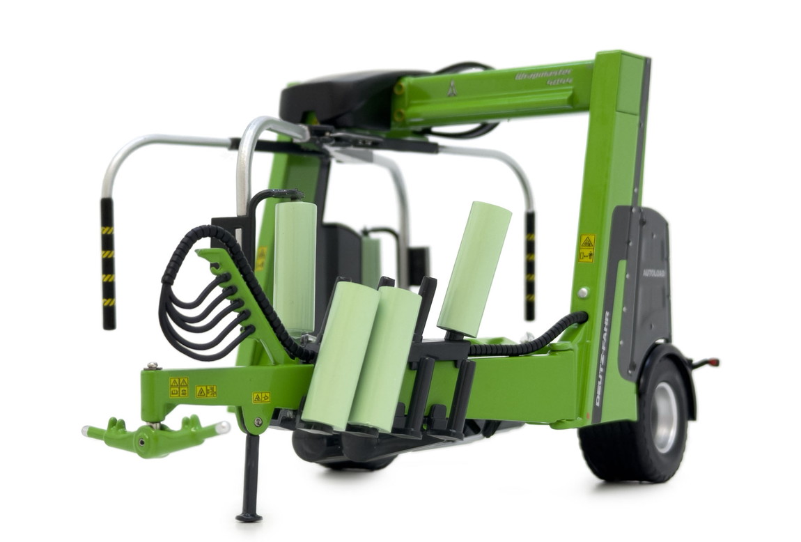 【取って置く】Deutz-FahrＦＲＧファール Wrapmaster 4044 ベールラッパー / margemodel 1/32 ミニカー 農学機械類
