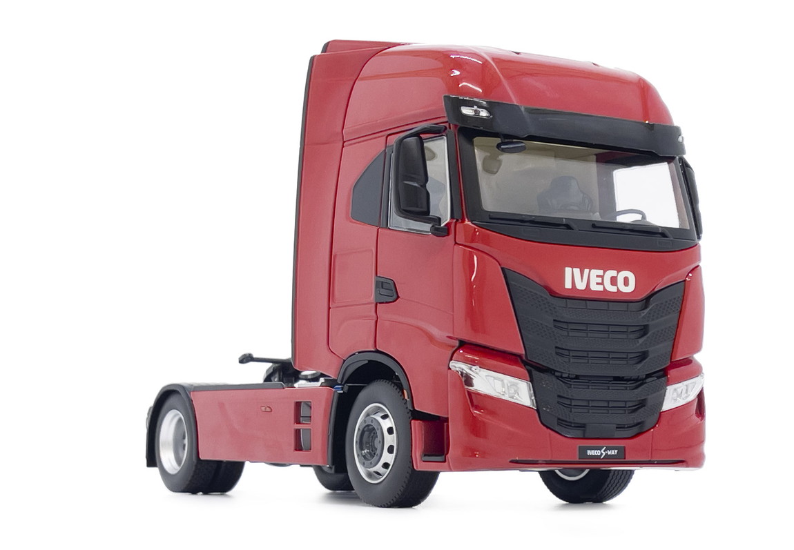 【取っておく】Iveco S-Way 4x2 赤いこと / margemodel 1/32 ミニカー