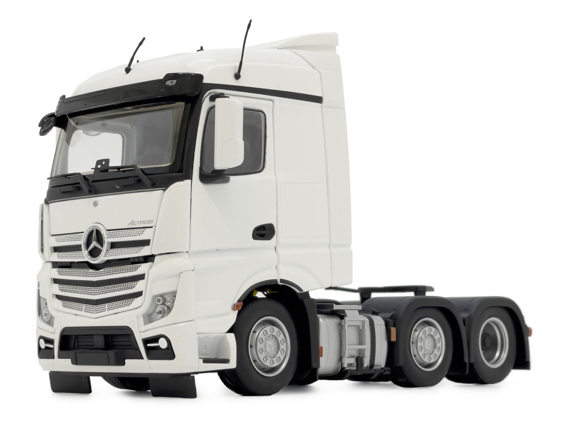 【取っておく】Mercedes-Benzメルセデスベンツ Actrosアクトロス Streamspace 6x2 白いこと / margemodel 1/32 ミニカー