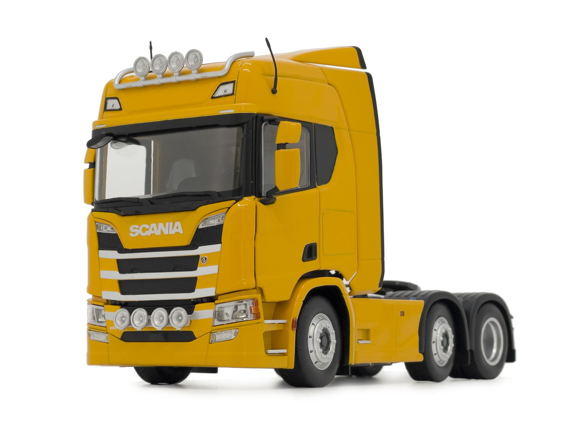 【取っておく】Scaniaスカニア R500続きもの 6x2 黄色 / margemodel 1/32 ミニカー
