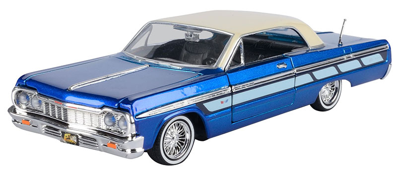Chevroletシボレー Impala 1964 Metallic Blue and Cream / Motor Max 1/24 ミニカー 模型