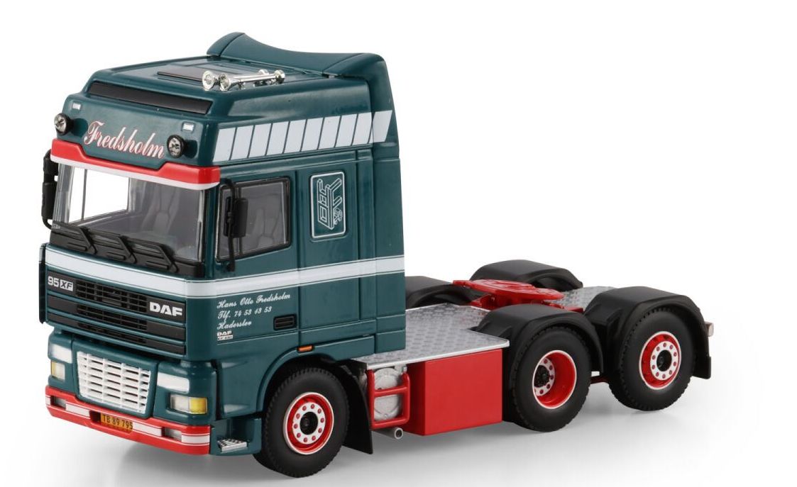Fredsholm DAF 95XF Super Space Cab 作り上げる機械類 ひな形 /WSI 1/50