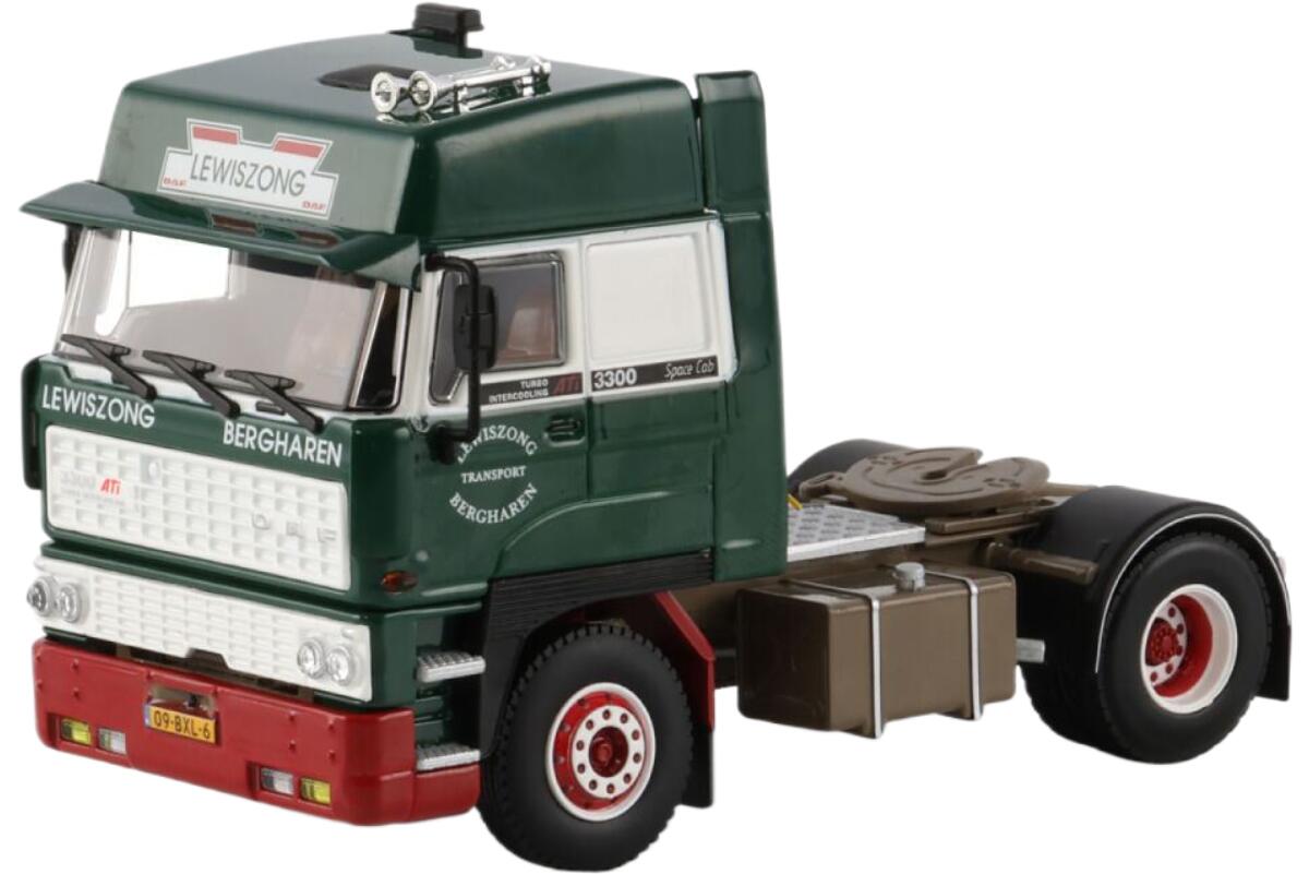 Lewiszong Transport DAF 3300 Space Cab 4x2 トラック 模型 /WSI 1/50