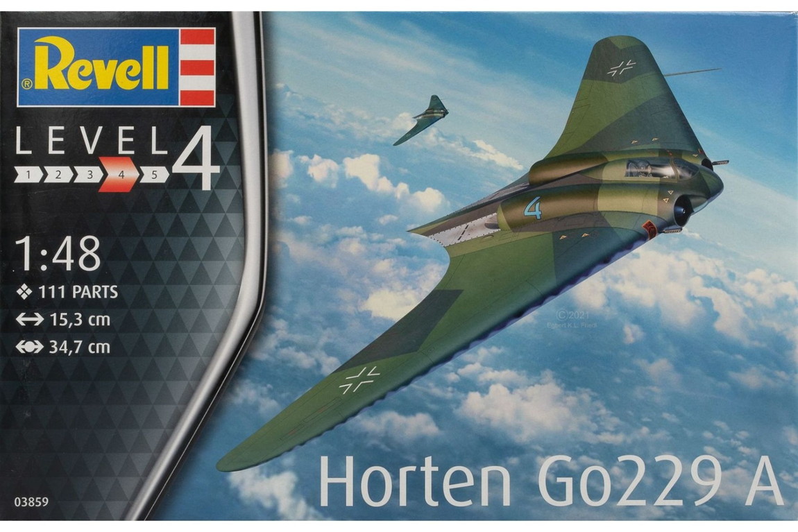 Horten Gotha Go 229 A 組み立てプラモキット模型 /Revellレベル 1/48
