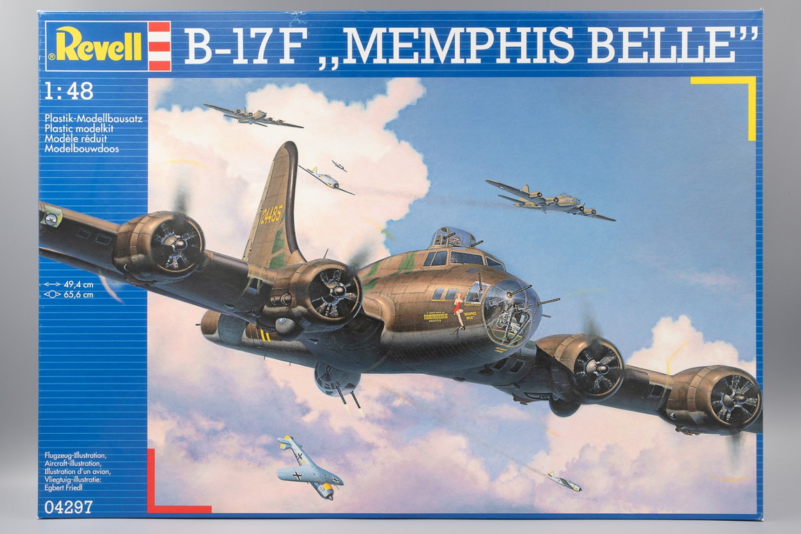 B17F Memphis Belle 組み立てプラモキット模型 /Revellレベル 1/48
