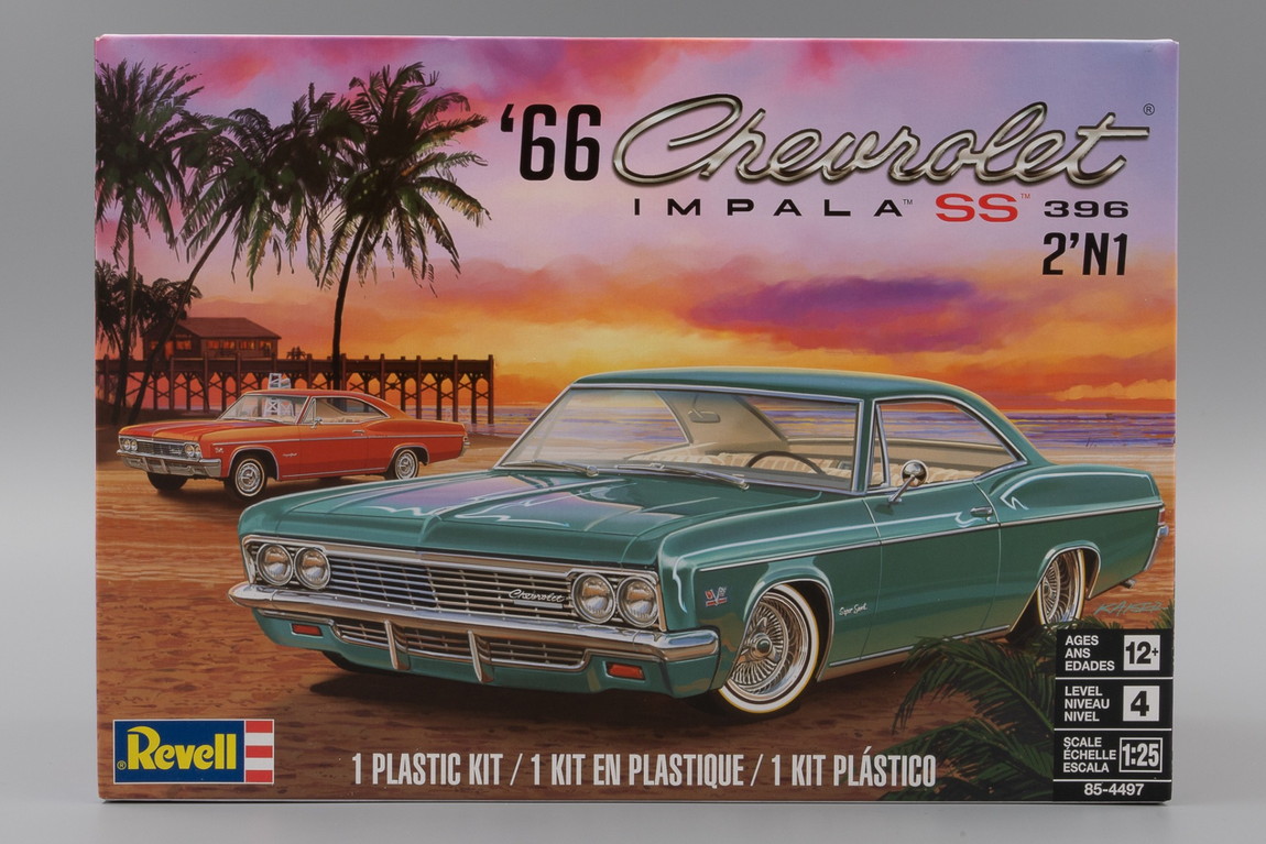 Chevroletシボレー Impala SS 396 2N1 1966 組み立てプラモキット模型 /Revellレベル 1/25