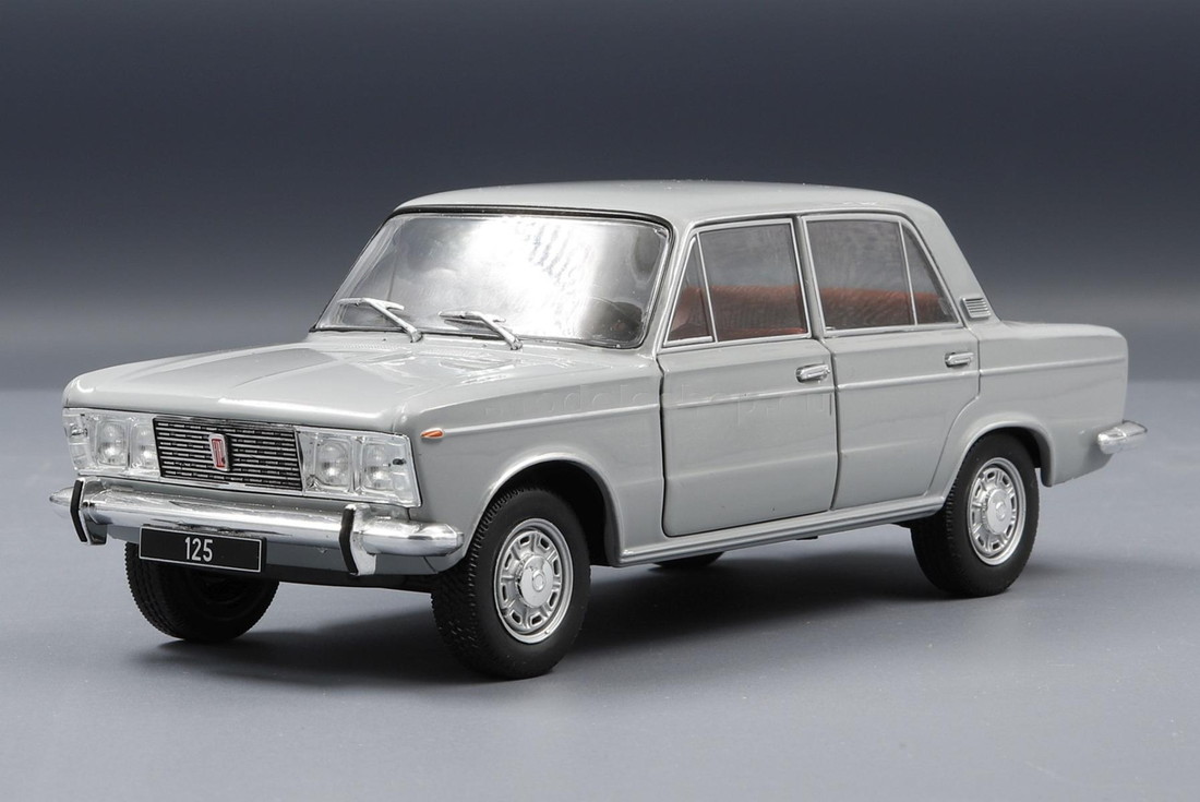 Fiat布告 125 Special 1970 grey薄墨色 /WhiteBoxホワイトボックス 1/24 ダイキャストミニカー 乗り物のおもちゃ-車