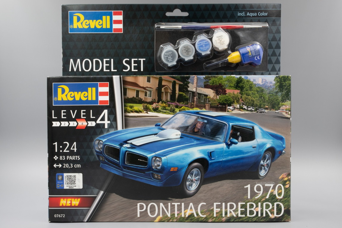 1970 Pontiac Firebird ポンティアック ファイヤーバード 塗料接着剤付き 組み立てプラモキット模型 カーモデル /Revell 1/24｜ラストホビー