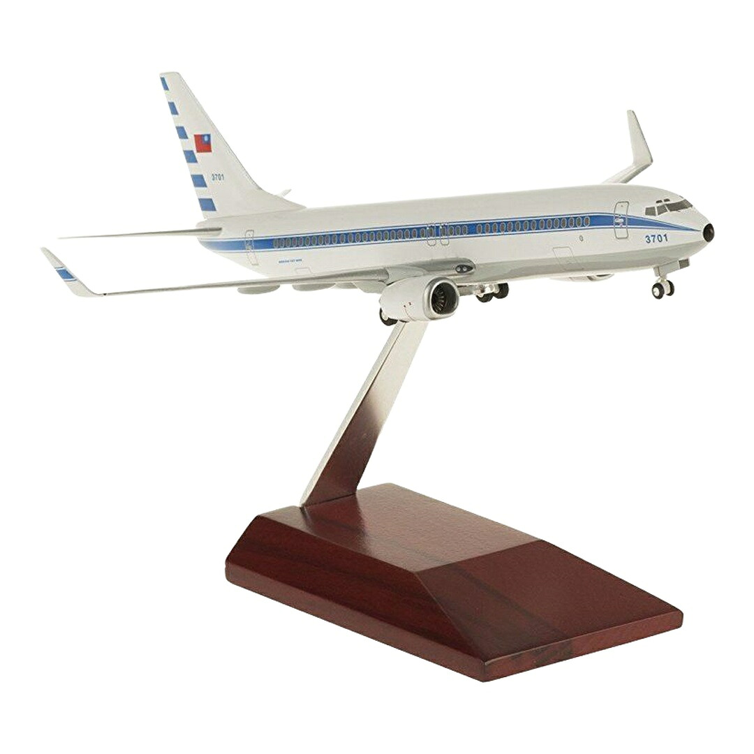 台湾空軍 ROCAF Taiwan Air Force ボーイング 737-800 3701 木製スタンド付属 / Hogan Wings 1/200 飛行機模型 ミリタリー｜ラストホビー 13,720円