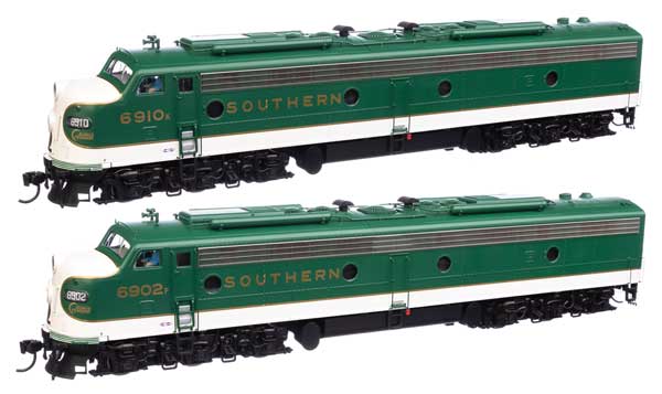 EMD E8 AA with LokSound 5 サウンド＆DCC サザン #6902 & 6910/Walthers HOゲージ    鉄道模型 外国