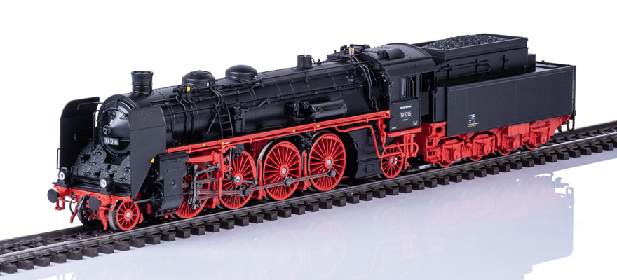 HOゲージ 鉄道模型 Maerklin メルクリン GDR DR DDR 蒸気機関車 BR 19.0 Sachsenstolz Era III Steam locomotive AC Digital Decoder mfx+ 91,300円